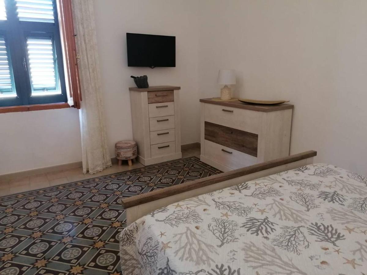 CASA VERDINA, nel cuore di Alghero Esterno foto